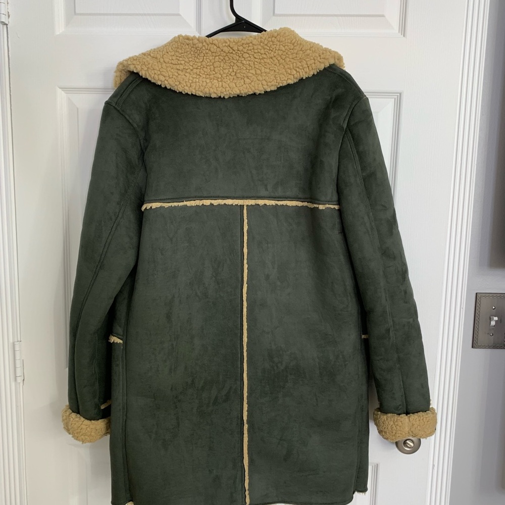 Coat - image 2